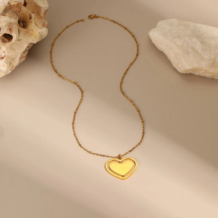 18K Gold Waterproof Heart Pendant Necklace for Women