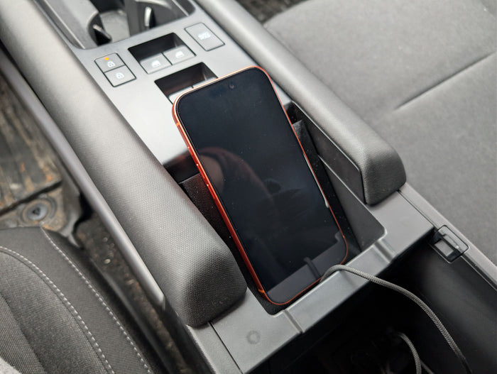 2023-2025 Ioniq 6 Wireless Charging Pad - iPhone/Pixel 10