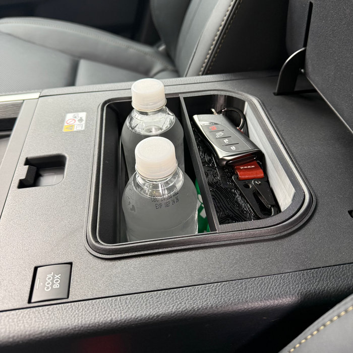 Cool Box Half Tray with Topo Grip Insert