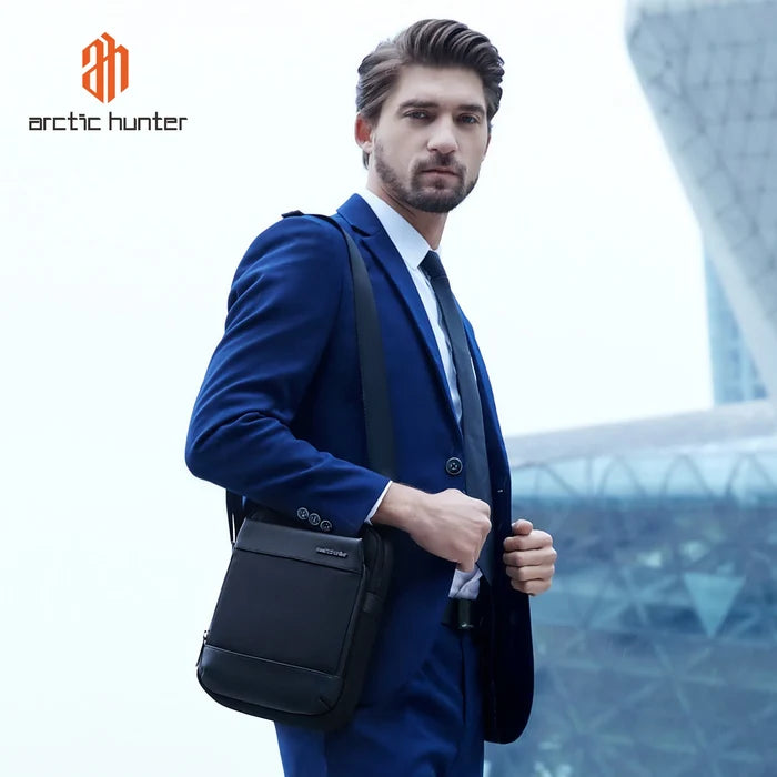 Arctic Hunter Men's Waterproof Sling Bag