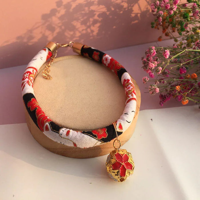 White small flower bell / M