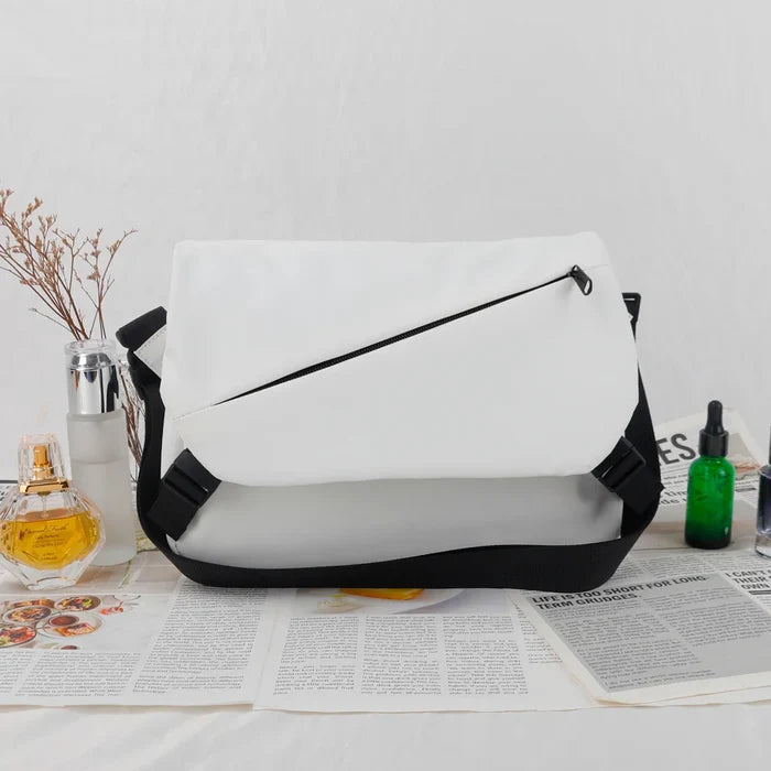 Durable Premium Large-Capacity Men's Fashion Waterproof Bag