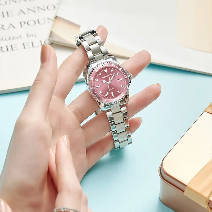 Elegant Alloy Mesh Strap Women's Quartz Watch