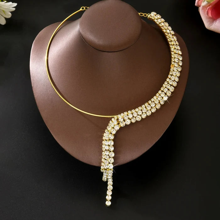 Elegant European Long Necklaces for Banquets & Parties