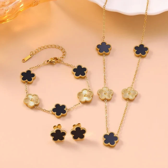 Black and Gold Five-Leaf Clover Lucky Set
