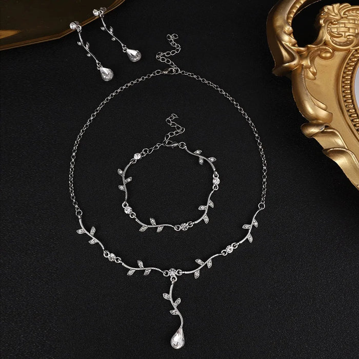 Elegant Gold Leaf Jewelry Set for Weddings