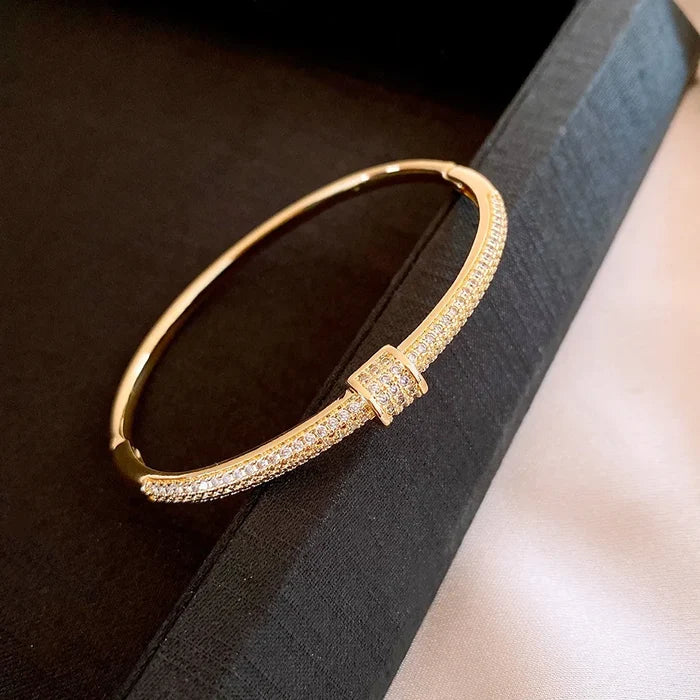 Elegant Gold-Plated Copper Buckle Bangle for Women