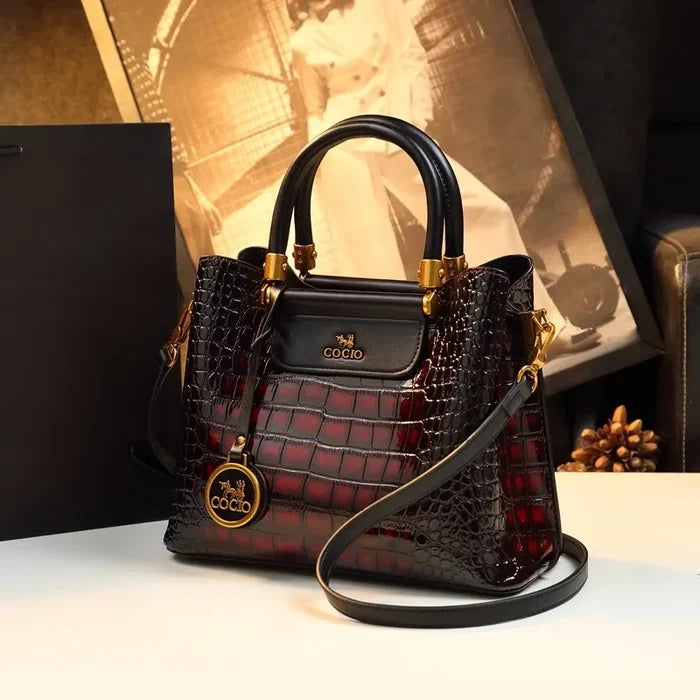 Elegant Large Capacity Crossbody Bag for Stylish Moms