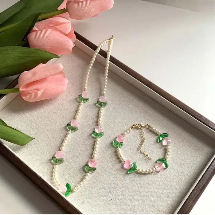 Elegant Pearl Tulip Necklace & Bracelet Set