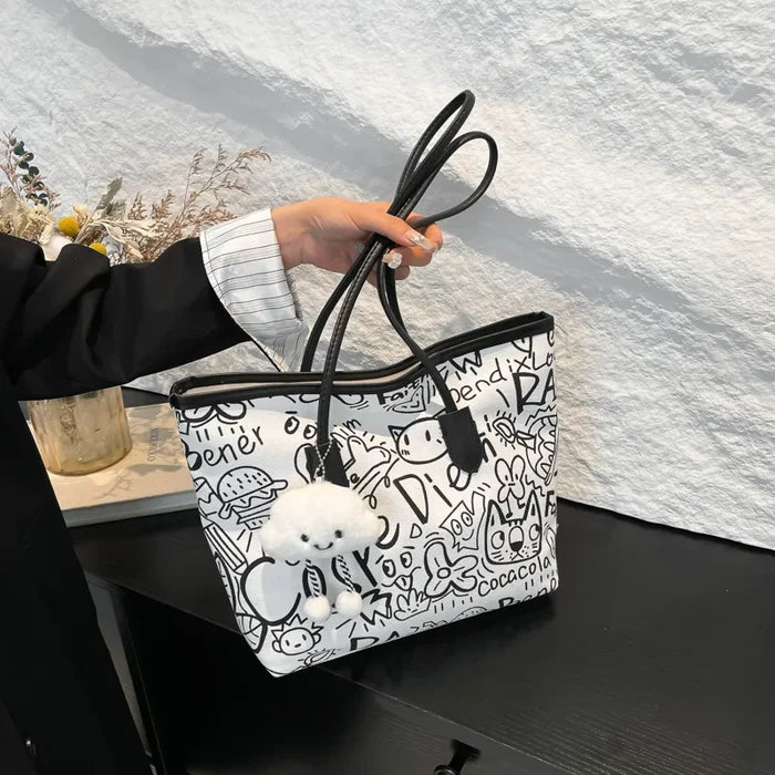 Fashionable Large Capacity Women's Graffiti Zipper Shoulder Bag