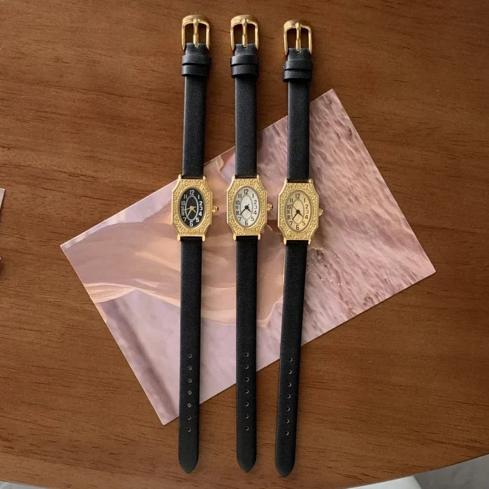 IEKE Vintage Engraved Quartz Ladies Watch