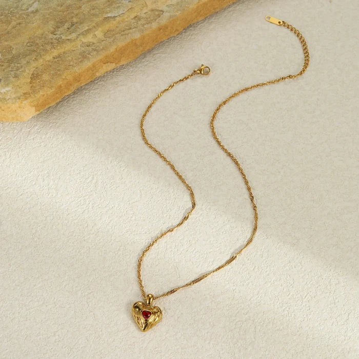KITI Romantic 18K Gold Heart Necklace with Zirconia