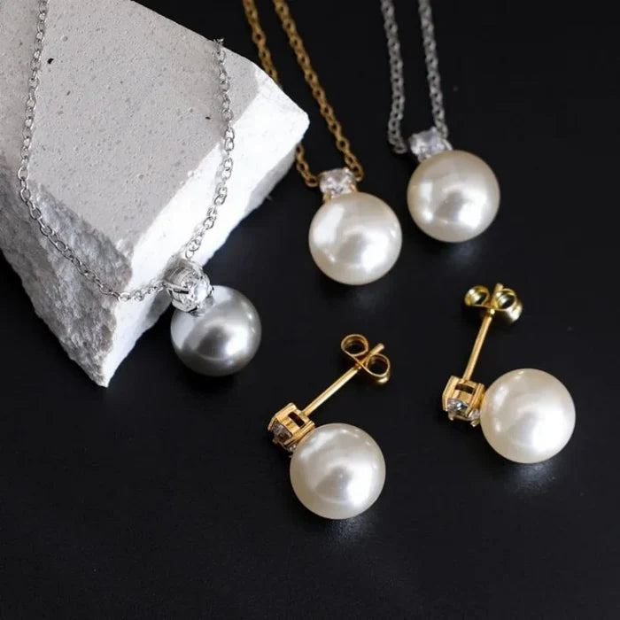 Lincy 18K Gold Plated Pearl Zirconia Necklace for Women