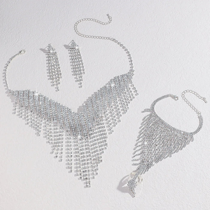 Luxurious Bridal Jewelry Set: Necklace, Earrings & Chain