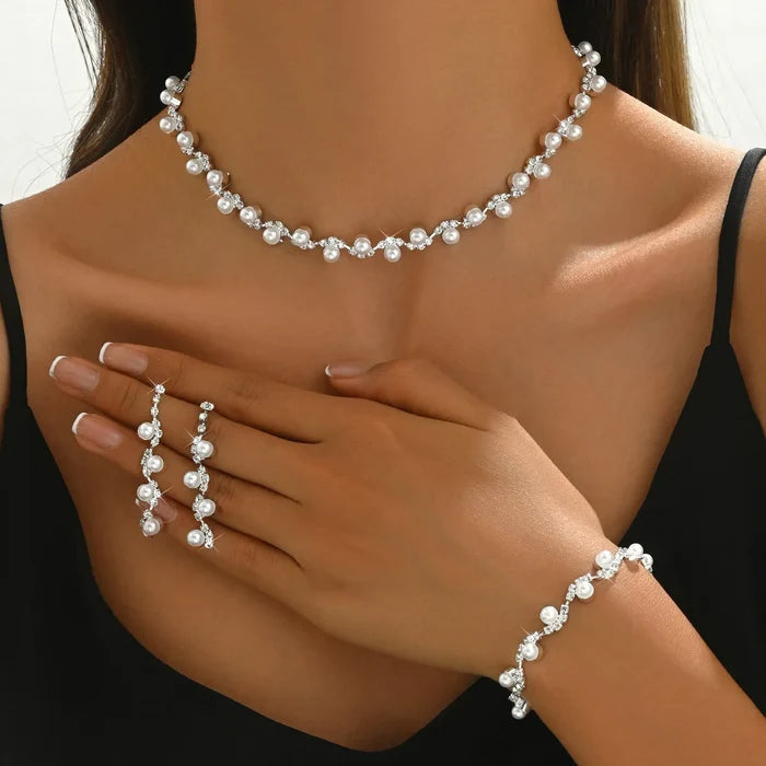 G217+483 silver pearl three-piece set