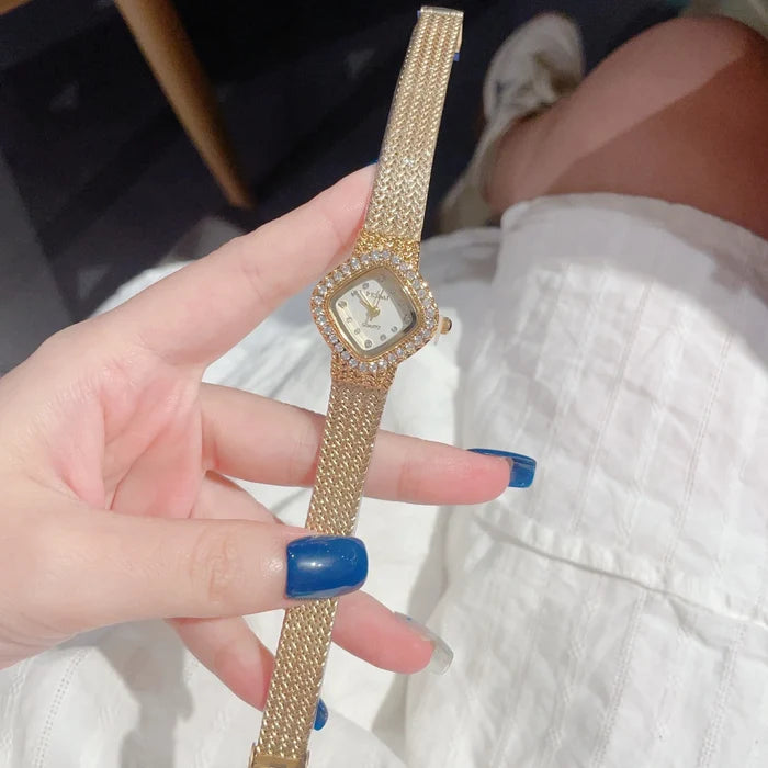 Luxury Women's Waterproof Quartz Watch