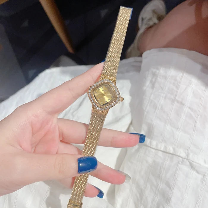 Luxury Women's Waterproof Quartz Watch