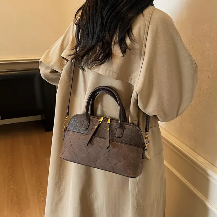 New Fashion Handbags Light Ladies Leather Casual Bags Ladies PU