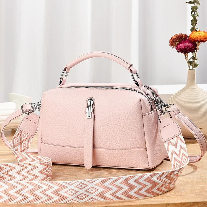 M / Pink