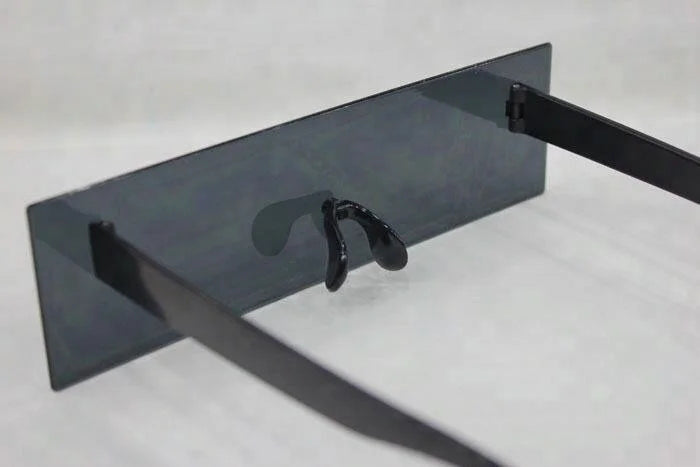 One-Piece Alien Sunglasses with Black Bar Design