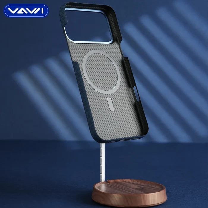 VAWI B343 Triangular Carbon Fiber Magnetic Phone case for iPhone 17